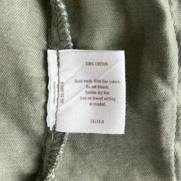 Decree 100% Cotton Camouflage Embellish Vest with Gem Collar Points Medium - Picture 15 of 16